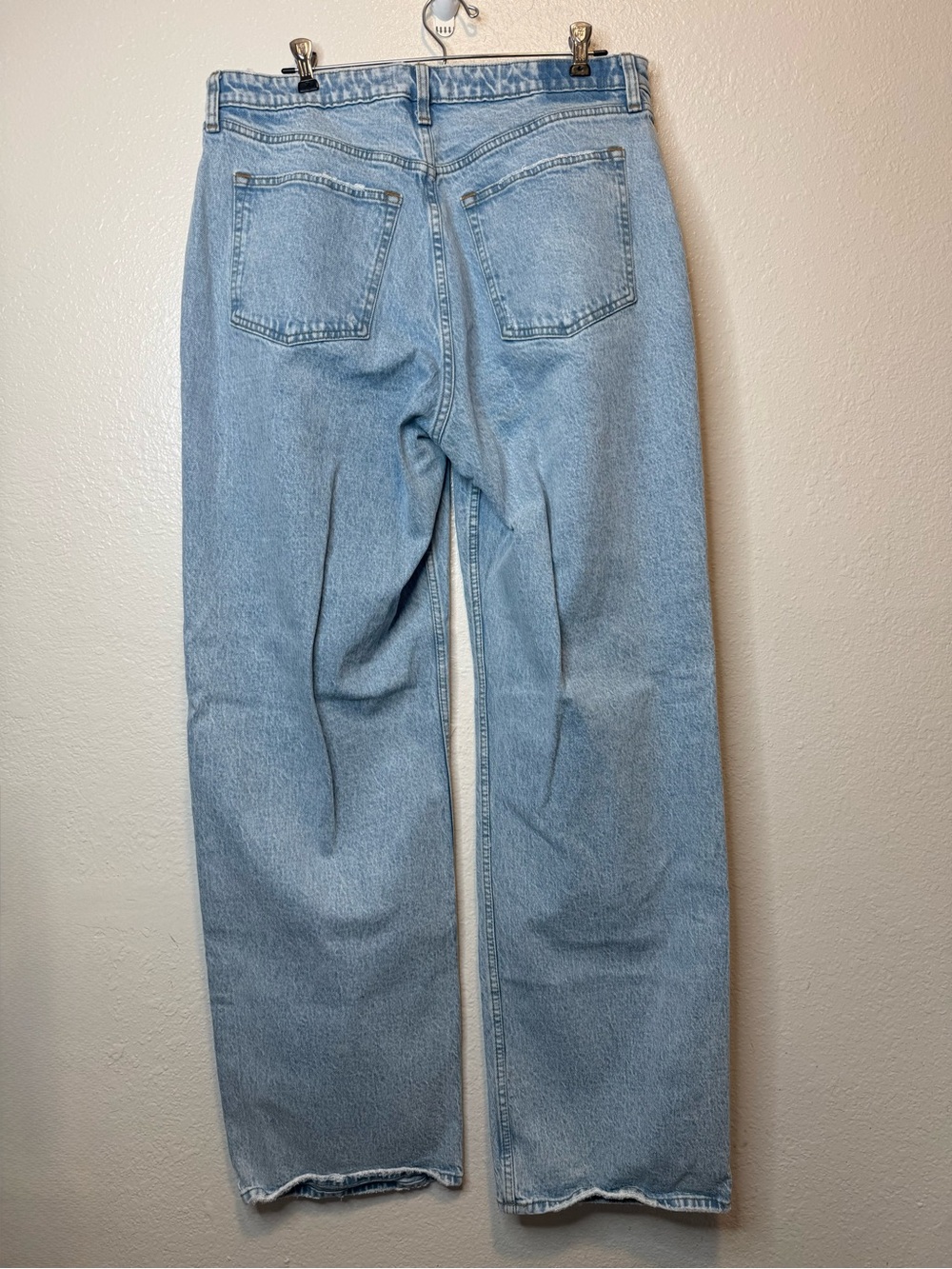 Abercrombie & Fitch Light Wash Wide Leg Jeans - Picture 6 of 8